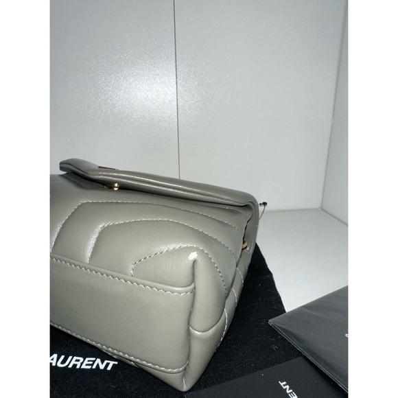 SAINT LAURENT YSL TOY LOULOU KHAKI GREY LIKE NEW - Picture 10 of 15